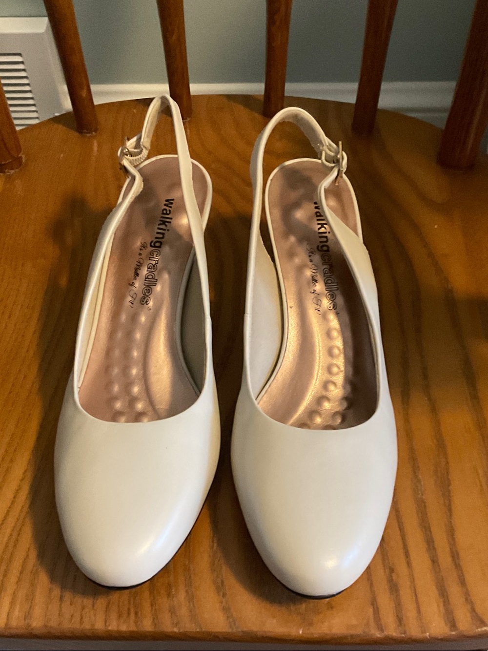 Walking Cradles Cream Slingback Pumps with Cushioned Insole